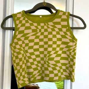 Green Checkered Cropped Sleeveless Sweater